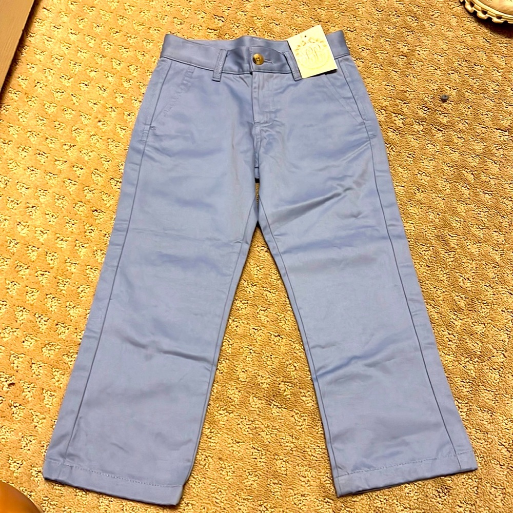 Beaufort bonnet light blue pants
